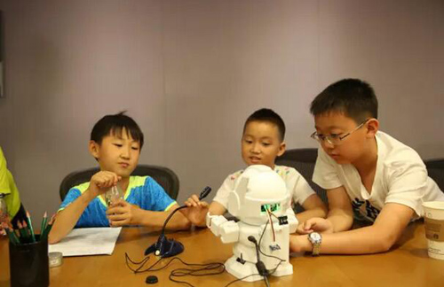 童程童美參與Bluemix少年開發(fā)者趣玩體驗營 童程童美參與Bluemix少年開發(fā)者趣玩體驗營