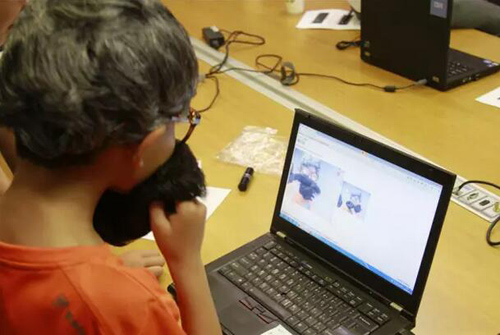 童程童美參與Bluemix少年開發(fā)者趣玩體驗營