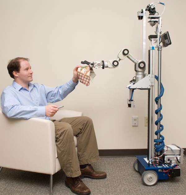 機器人產業增長迅速 醫療服務領域潛力大