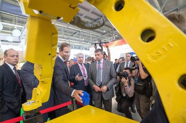 俄羅斯大學演示3D打印機器人 與中國簽署合作關系