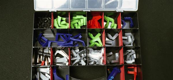 ABB用桌面3D打印機造工業(yè)機器人手指原型