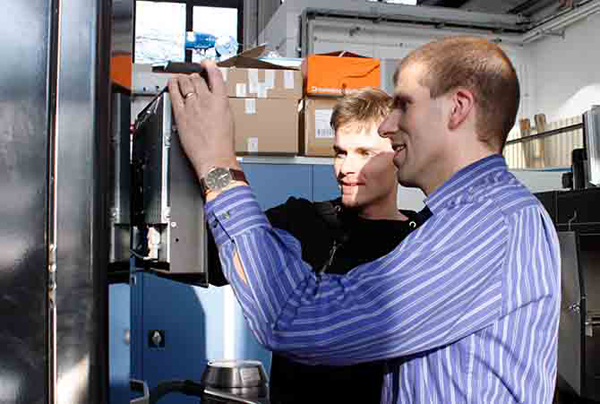 德國研發“自修復”智能金屬材料