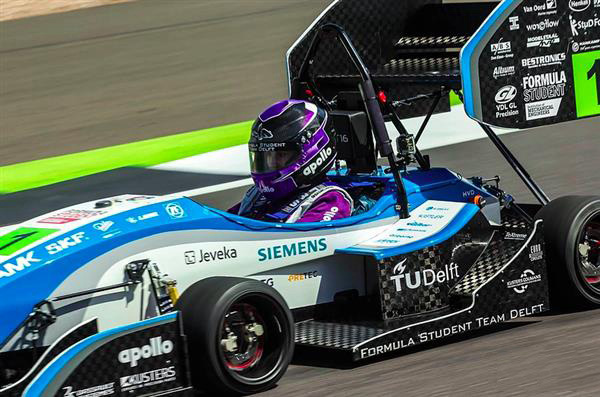 Team Delft 制作3D打印方向盤(pán)和支架