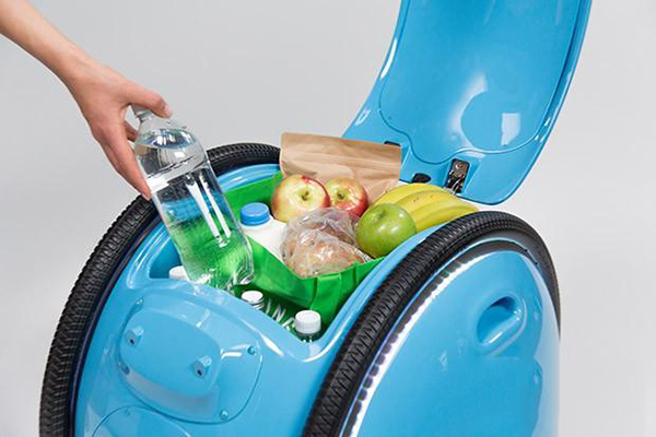 有了這款機(jī)器人 購物逛街就那么任性