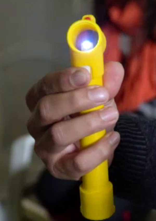 美國慈善機構(gòu)為尼泊爾地震災(zāi)區(qū)診所現(xiàn)場3D打印醫(yī)療設(shè)備