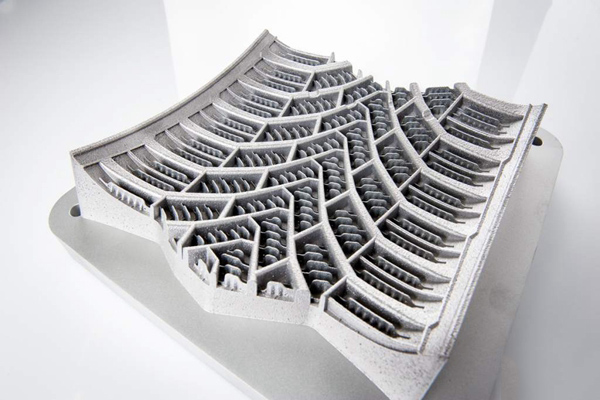 SLM Solutions發(fā)布2016年財(cái)務(wù)報(bào)告，收入超8千萬(wàn)歐元，增長(zhǎng)22％