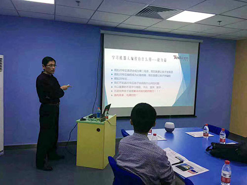 2017WRO達內直選賽火熱開啟，專家全國巡講ing！