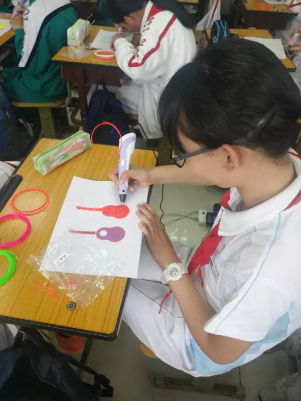 當(dāng)好幫手精準(zhǔn)服務(wù)，童程童美助力學(xué)校科技活動(dòng)