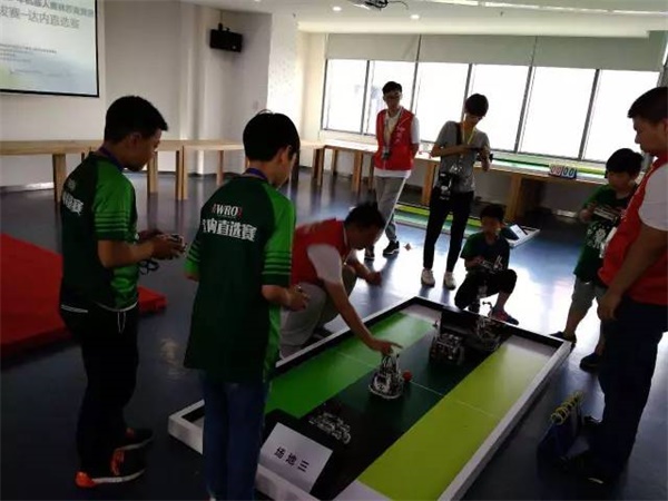 我們見證智能機械的未來 WRO達內直選賽圓滿落幕