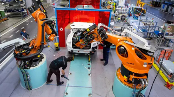 庫卡CEO：將與美的聯手開發個人助理機器人