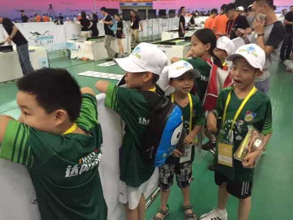 WRO | 精英選手 征戰(zhàn)全國舞臺(tái)！2017世界青少年機(jī)器人大賽火熱開賽