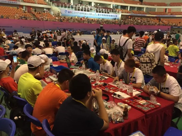 WRO | 精英選手 征戰(zhàn)全國舞臺(tái)！2017世界青少年機(jī)器人大賽火熱開賽