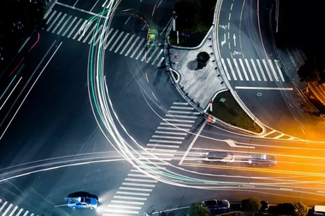 大陸麥格納聯手開展無人駕駛跨國境測試