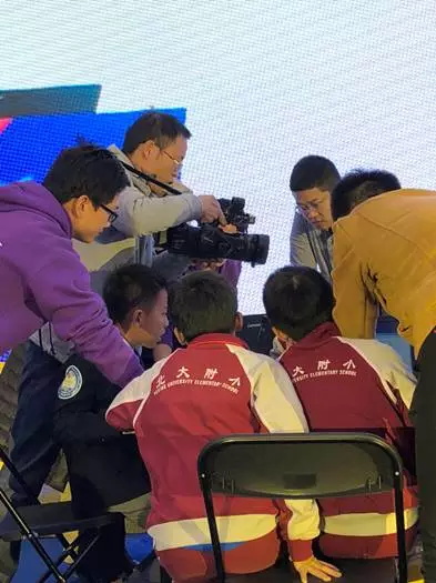 北京上地首屆青少年科技節(jié)|創(chuàng)新成長孵化夢想，童程童美老師受邀現(xiàn)場助力！