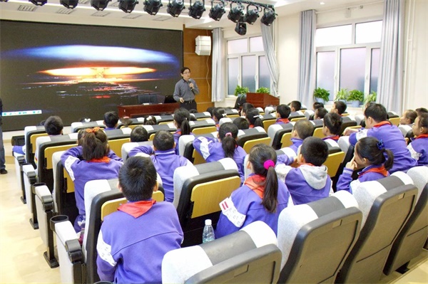 童程童美智能機器人編程講座再次走進校園！帶領小朋友深度探索智能科技！