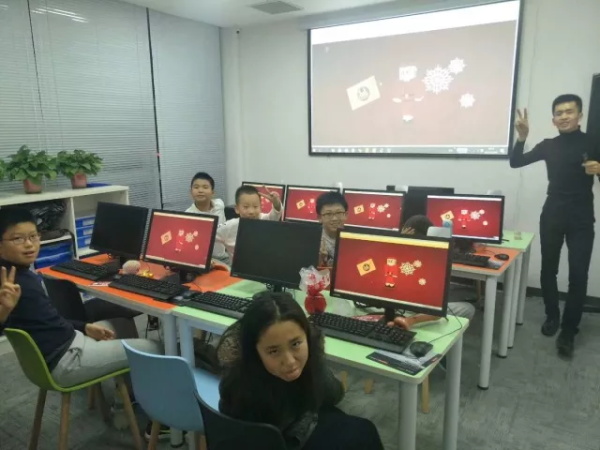 嗨皮圣誕節！童程童美圣誕主題課全國全國狂歡ing~