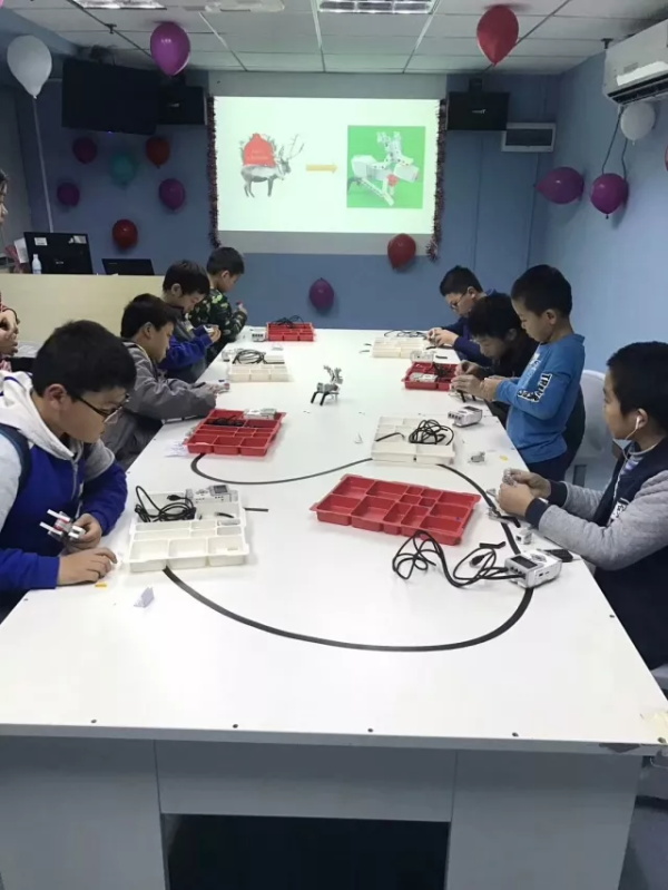 嗨皮圣誕節！童程童美圣誕主題課全國全國狂歡ing~