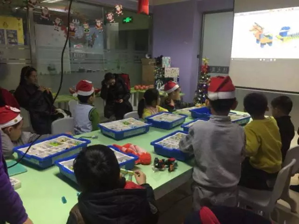嗨皮圣誕節！童程童美圣誕主題課全國全國狂歡ing~