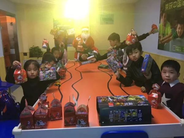 嗨皮圣誕節！童程童美圣誕主題課全國全國狂歡ing~