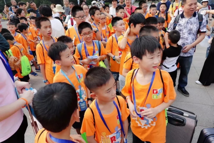 【W(wǎng)RO達內(nèi)賽】全國機器人小達人齊聚清華，規(guī)模創(chuàng)童程童美歷史之最！