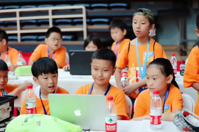 【W(wǎng)RO達內(nèi)賽】全國機器人小達人齊聚清華，規(guī)模創(chuàng)童程童美歷史之最！