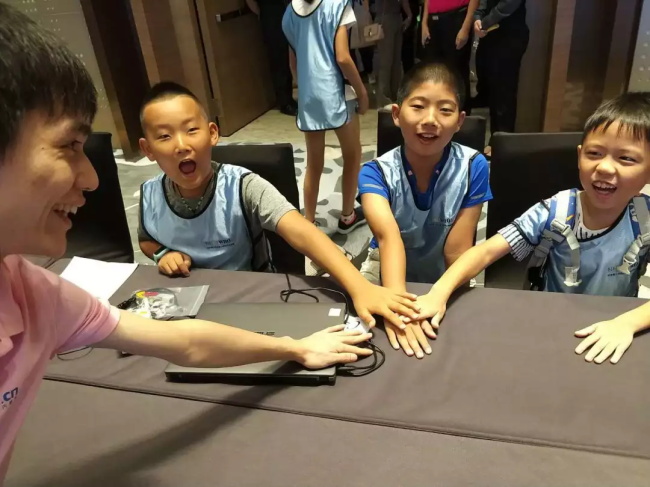 童程童美學員勇奪2018WRO北區聯盟賽多項桂冠！