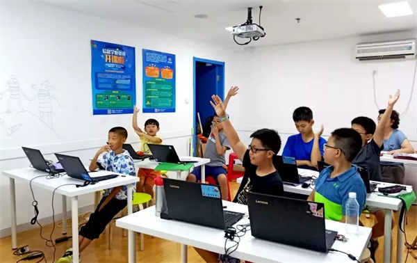 這場持續42天的編程盛宴，影響了千萬人