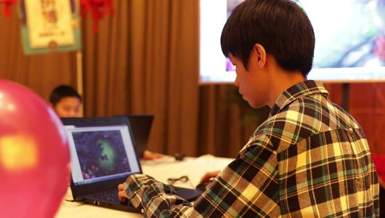 【學(xué)員故事】從代碼中走出的極客少年！ 