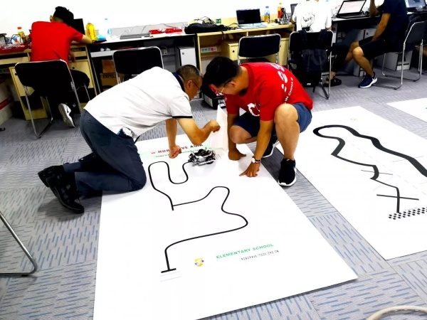 童程童美國際大賽暑期特訓營教練集訓圓滿收官，學員集訓大幕將啟！