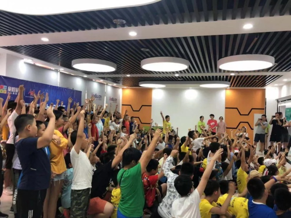 走向勝利，202顆明日之星云集童程童美RoboRAVE國際大賽暑期特訓營！