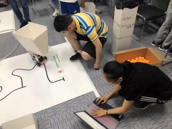 走向勝利，202顆明日之星云集童程童美RoboRAVE國際大賽暑期特訓營！