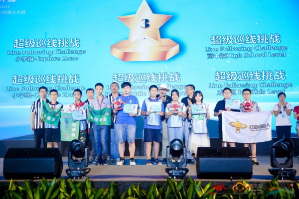 加拿大金牌機器人教育專家：如何讓孩子問鼎國際機器人大賽桂冠？