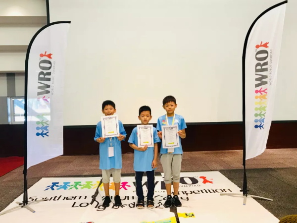 逐夢前行，載譽而歸：童程童美隊包攬2019WRO南加州賽冠亞軍！