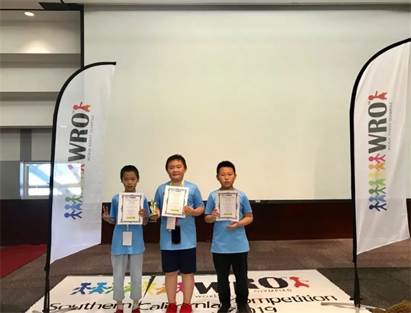 跨國交流，童程童美學員登上中國駐洛杉磯總領館官網頭條！