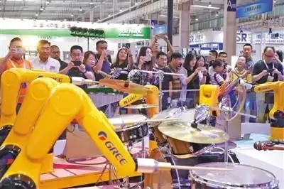2019世界機器人大會隆重開幕，智能機器人教育成亮點！