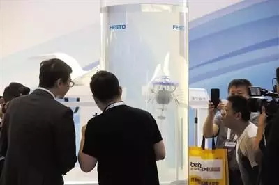 2019世界機器人大會隆重開幕，智能機器人教育成亮點！