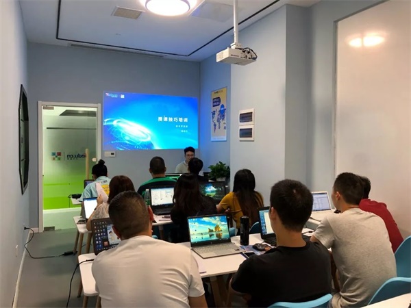 公益助學 | 童程童美發揮編程教學優勢，推動中國教育資源均衡發展 