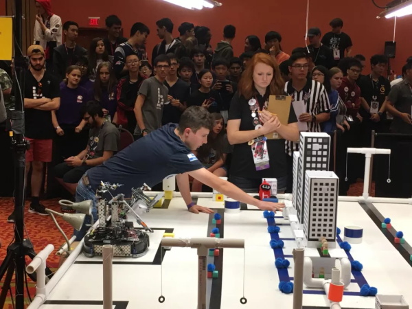 直通國(guó)際賽！Botball國(guó)際教育機(jī)器人大會(huì)-童程童美專場(chǎng)開始報(bào)名啦~