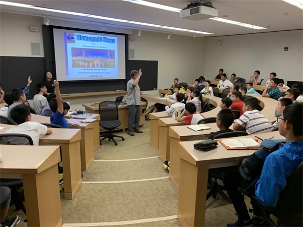 走出國門，擁抱未來！童程童美2020年寒假國際高端編程研學(xué)營報(bào)名開啟！