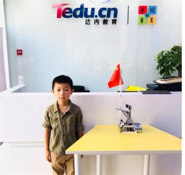 童程童美學員再登CCTV，變身央視小記者直擊2019Botball世界機器人大會·中國分會現場 