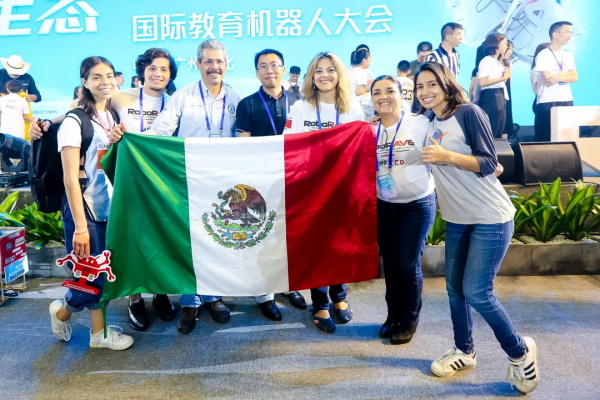 高額獎勵金、直通國際總決賽 | 2020年童程童美RoboRAVE國際教育機器人大會報名開啟！