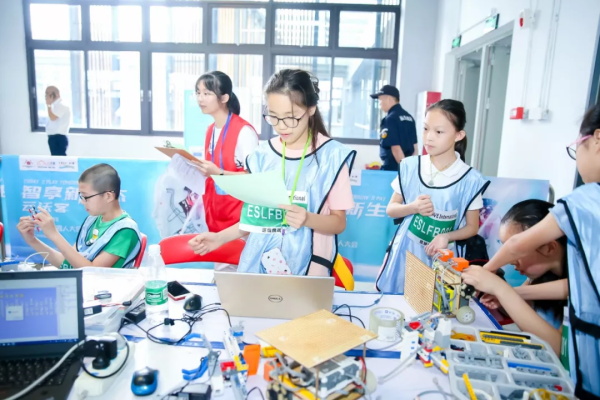 高額獎勵金、直通國際總決賽 | 2020年童程童美RoboRAVE國際教育機器人大會報名開啟！